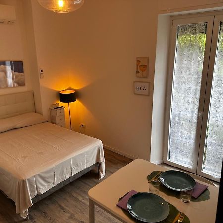 Ferienwohnung Studio Near The Sea Rapallo Exterior foto