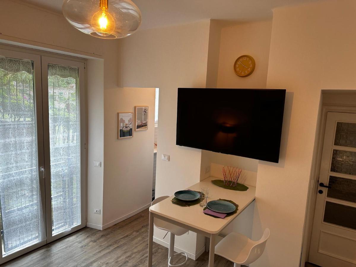 Ferienwohnung Studio Near The Sea Rapallo Exterior foto
